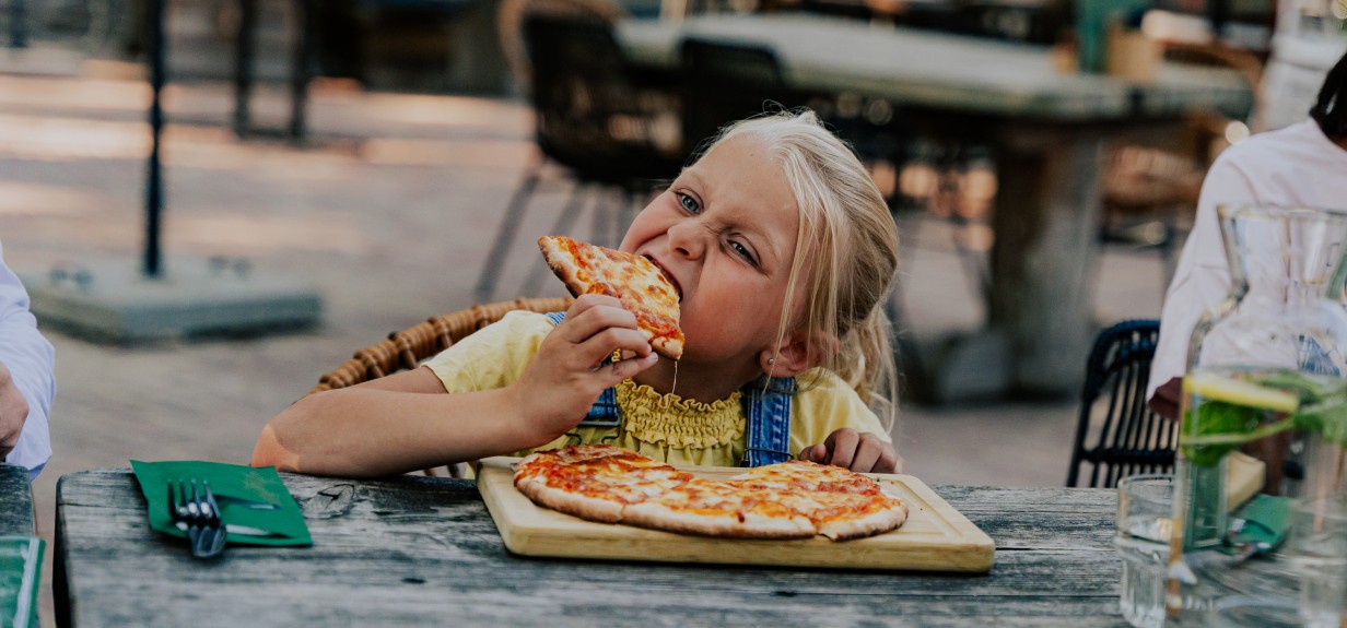 Knoestpizza-campinggeversduin (1).jpg