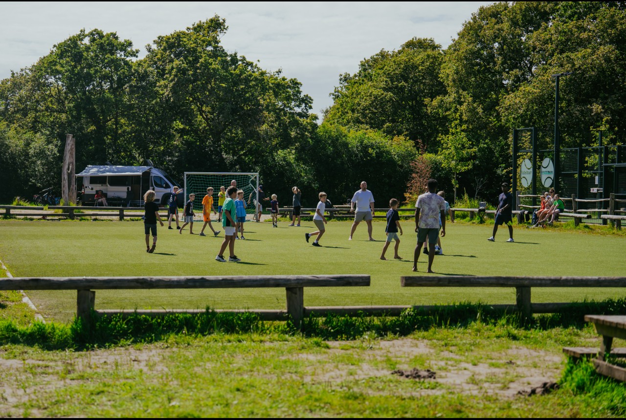 Sportveld Geversduin.jpg