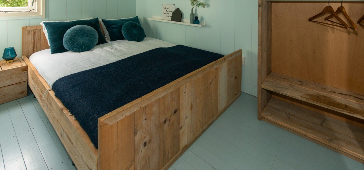 Strandhuisje slaapkamer 1.jpg