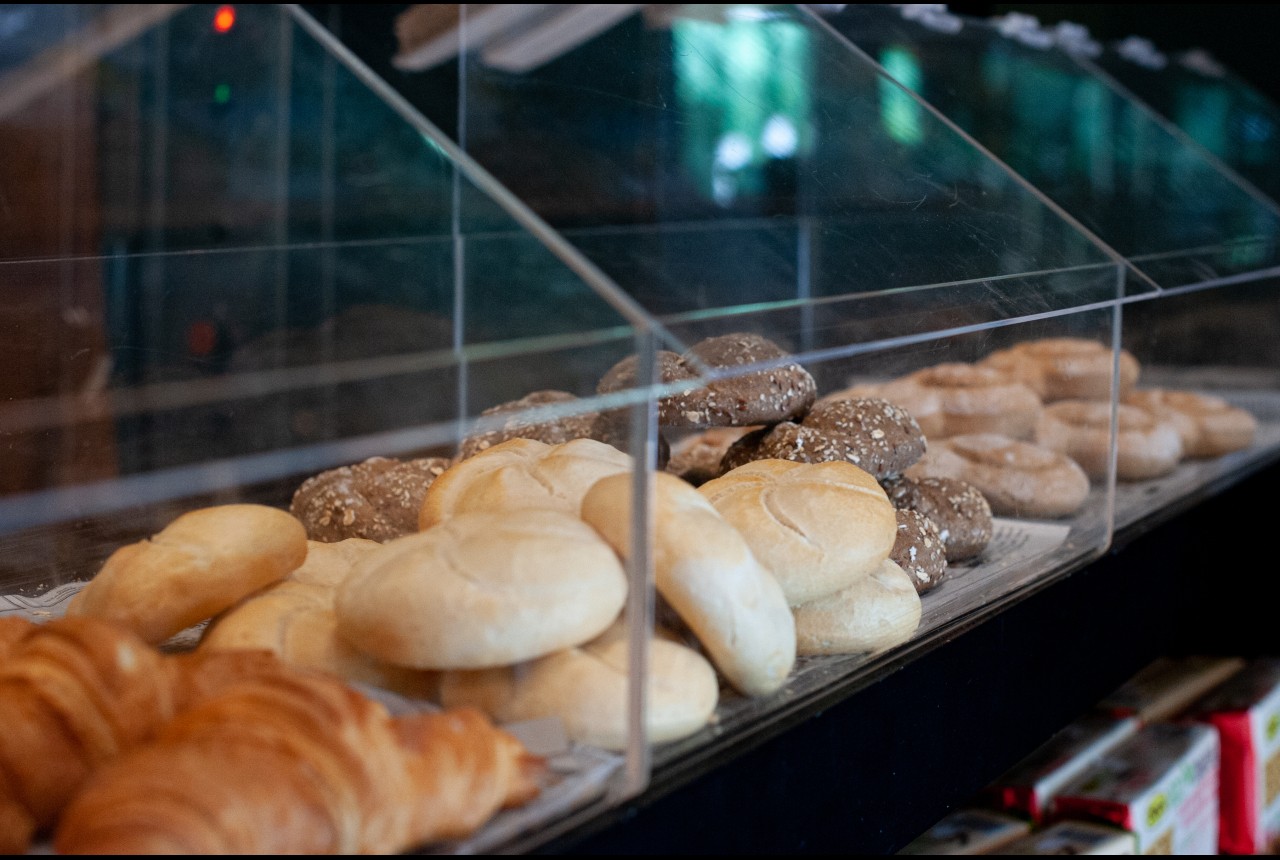 item.drieluik_photo3.images[0]
